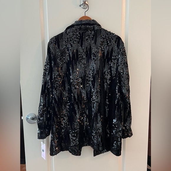 Avec Les Filles Velvet Sequin Black Button Down Shirt Jacket - Picture 10 of 16